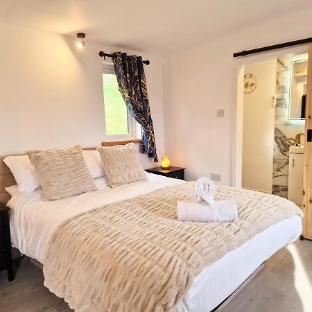 Kaoglen Lodge - Fawn Pod - Hot Tub - Dogs - Pitlochry - Luxury Blairgowrie and Rattray Eksteriør billede