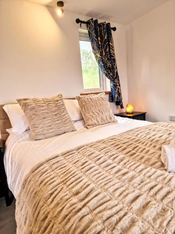 Kaoglen Lodge - Fawn Pod - Hot Tub - Dogs - Pitlochry - Luxury Blairgowrie and Rattray Eksteriør billede
